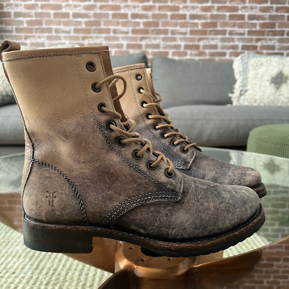 Frye Veronica Combat Boots 7.5